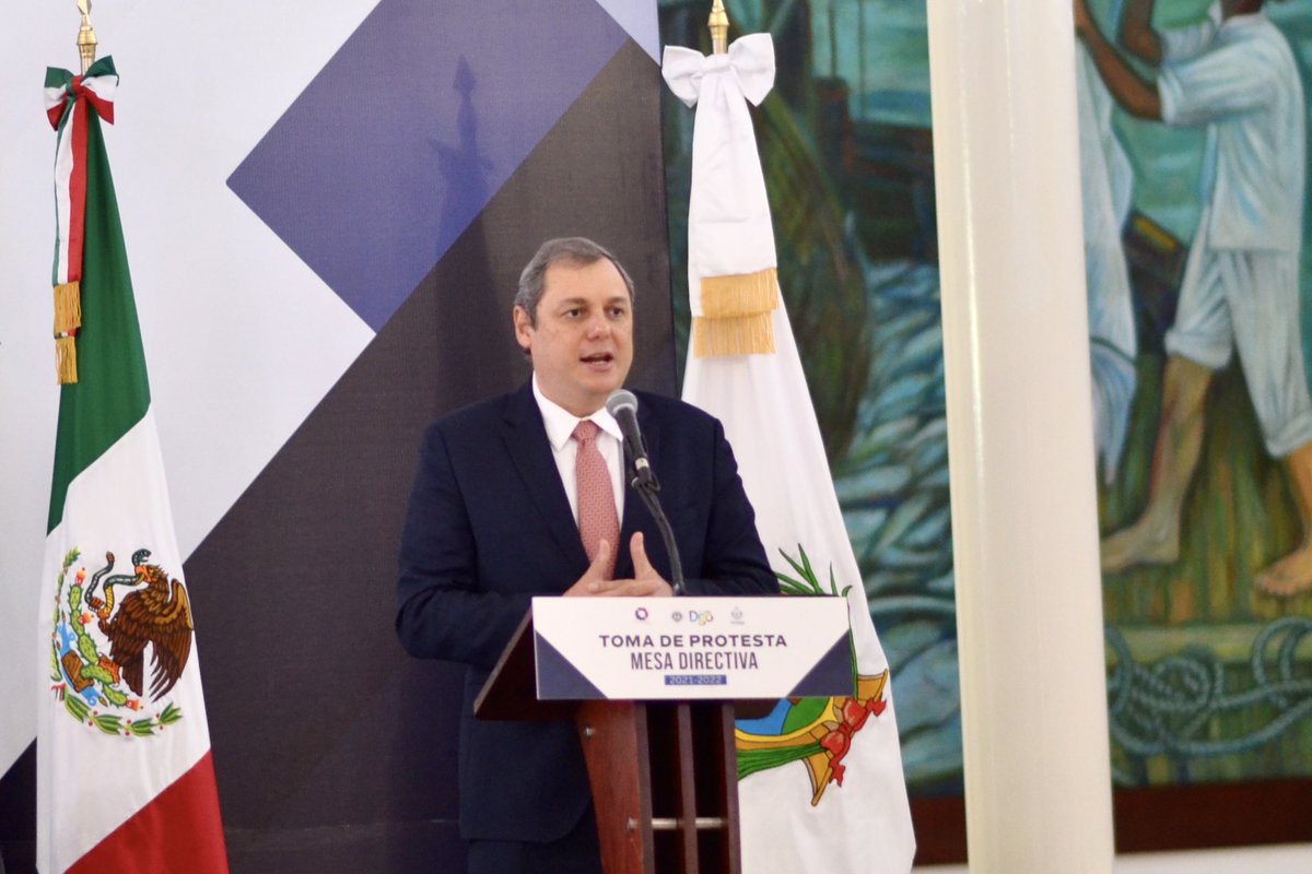 enoch_cfz's tweet photo. #LaFuerzaDeLaIndustria se construye con el trabajo de cada uno de sus líderes. En presencia del Gobernador, Dr. @AispuroDurango, el Ing. Eduardo Rodríguez Gálvez rindió protesta como Presidente de @CANACINTRA_Dgo para el periodo 2021-2022, ¡Enhorabuena! https://t.co/LoqmLqvBRf