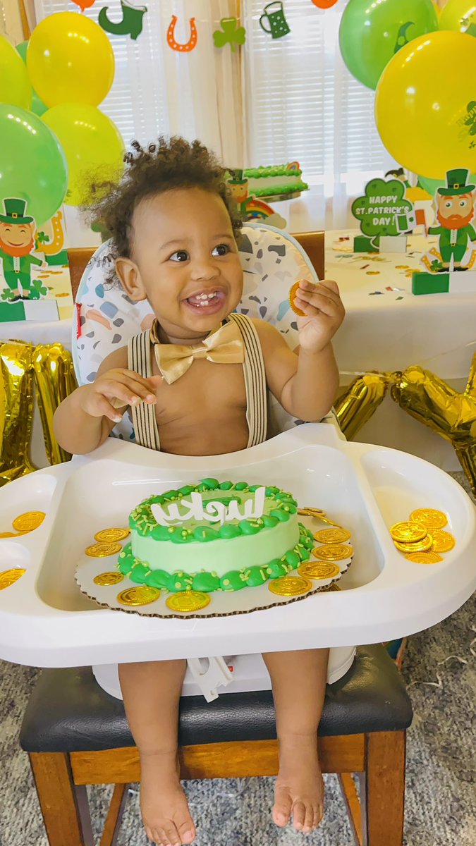 Sean_Clanz's tweet photo. Happy first birthday son🙏🏾❤️🎊🎈 https://t.co/yhqKOPW9gq