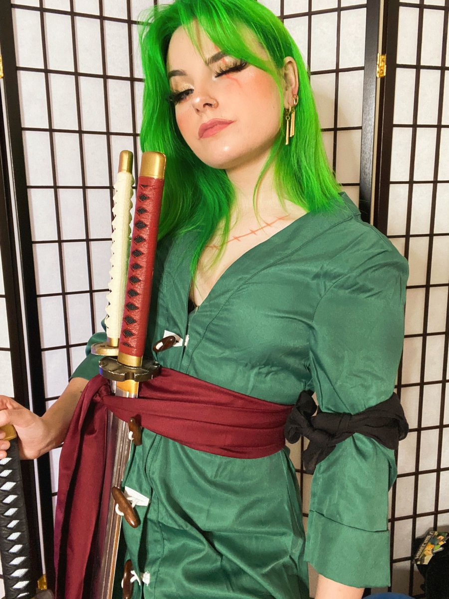 VIZMedia's tweet photo. ARG! ☠️ It's Pirate Hunter Roronoa Zoro by the fabulous @ghoulrunnings! https://t.co/tc8QFgBqxF