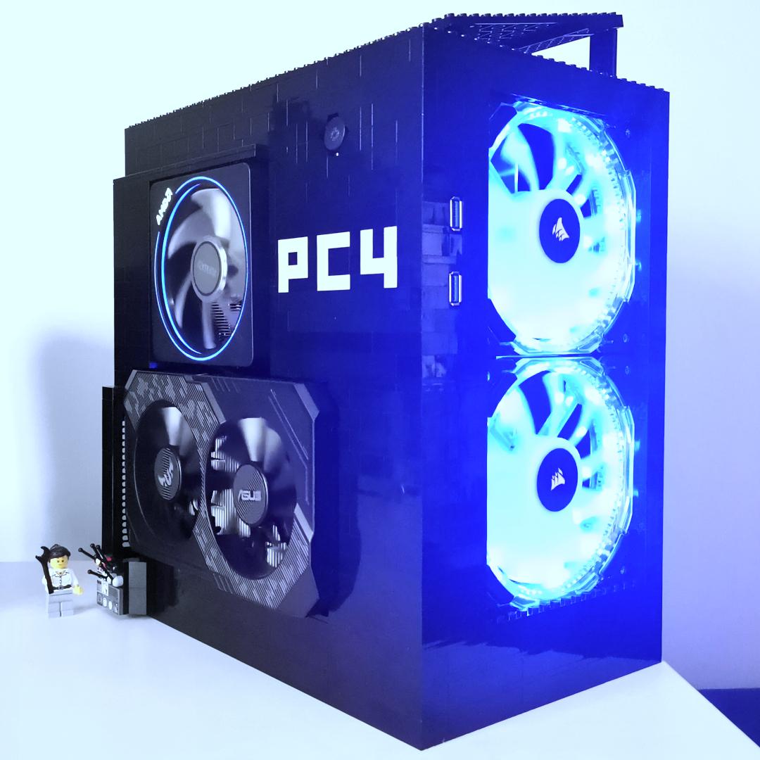 gotogame's tweet photo. A PC case from LEGO, now that is wicked! The possibilities are endless 😯 #lego #pccase https://t.co/ozLLsKMKKc