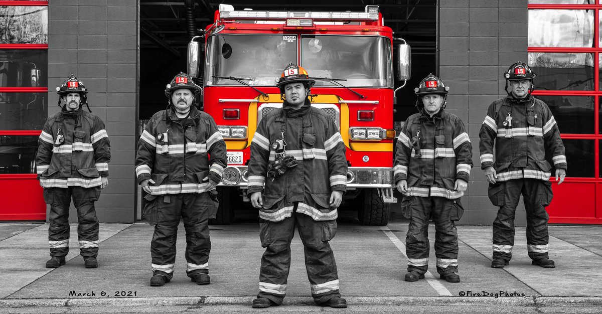 firedogphotos's tweet photo. Meanmugging is the new pink.
@SeattleFire @IAFF27 @Brooke_Pinkk #piercefire #firefighters https://t.co/br0OdAouMY
