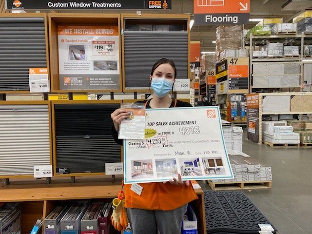 MatiasGaspar12's tweet photo. Samantha Torres doing great work as a flooring specialist #4013 #HomeDepot @kimes_emily https://t.co/0ch6pINM14