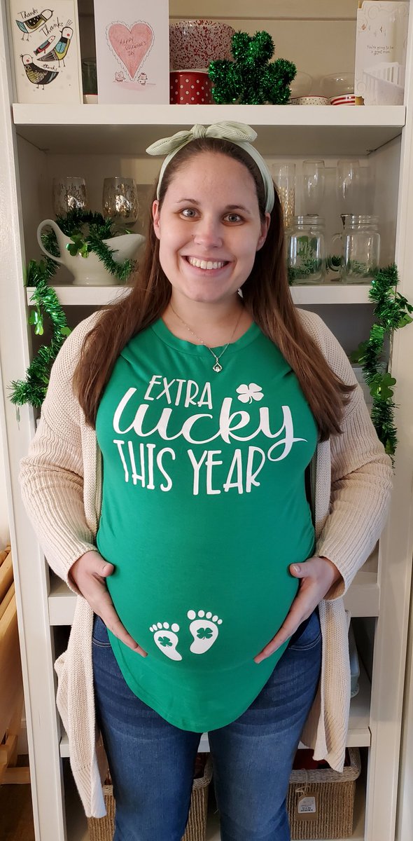 MrsHoff32518's tweet photo. Happy St. Patrick's Day! ๐โ๐โ๐๐
#pregnant #extralucky https://t.co/qiTloMDkt9