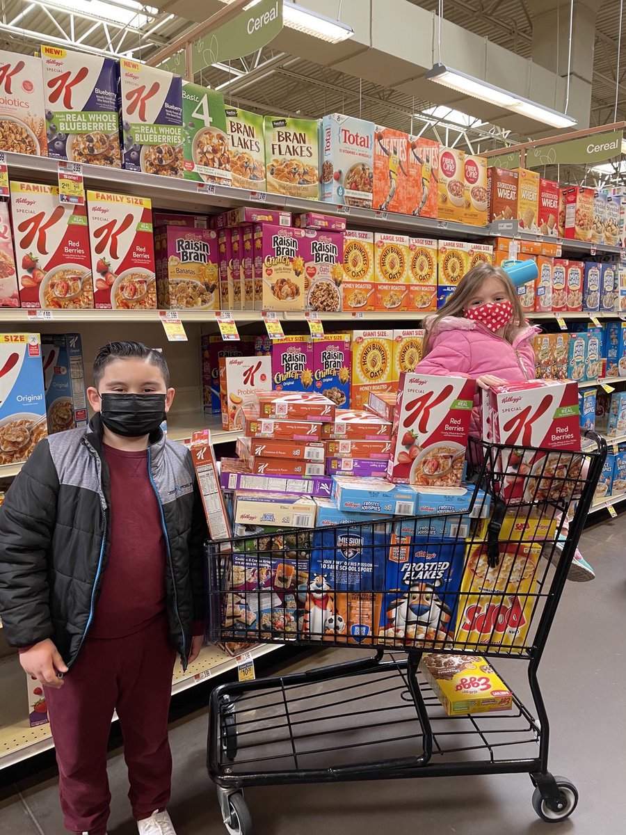 JenRuthven's tweet photo. We have collected 528 boxes of cereal so far! Special shout out to Justin’s family &amp; friends who have collected 314 boxes so far! Hope &amp; Faith Drive is going to be so excited! We are collecting until the end of the month. #towniepride @lisapita26 @KathrynCrowle12 @sandy_forand https://t.co/sPRSMQ0QQt