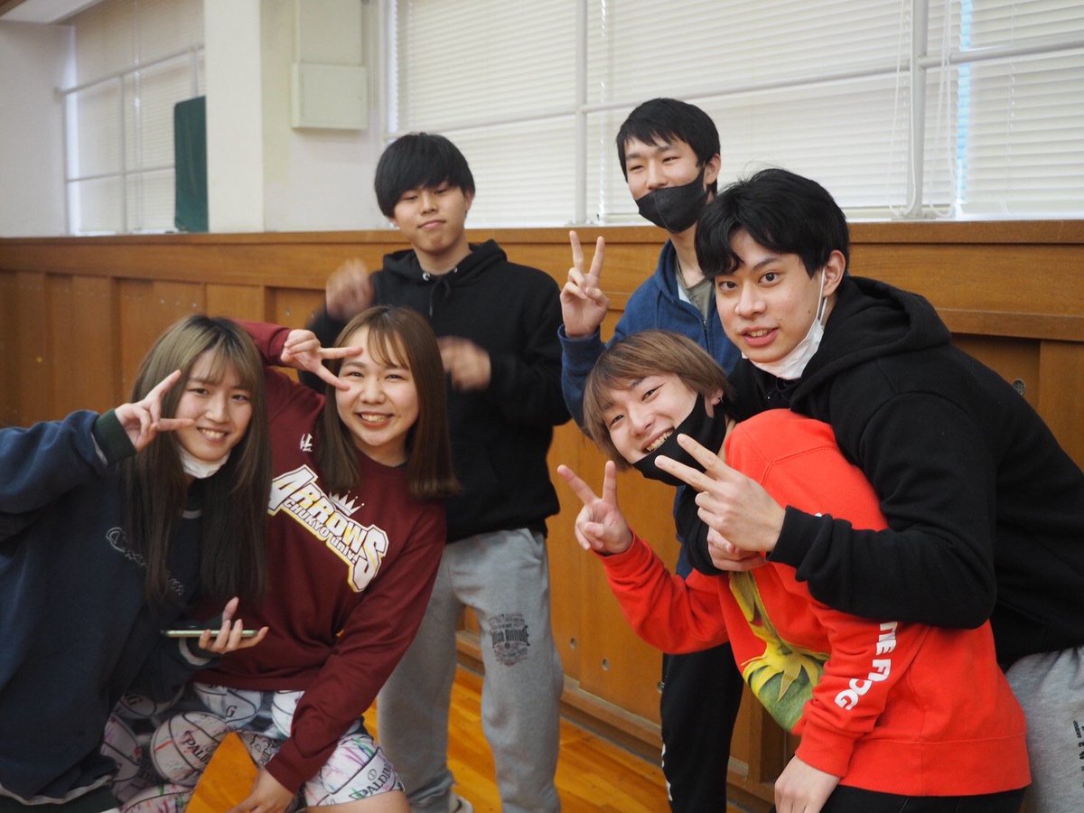 中京大学 Lightning Arrows 新2年生大大募集中 かわいい可愛い新2年生 まだまだ少ないので バスケしたいけどサークル見つけられてない子などなど 待ってます T Co V8qaw64wk0 Twitter