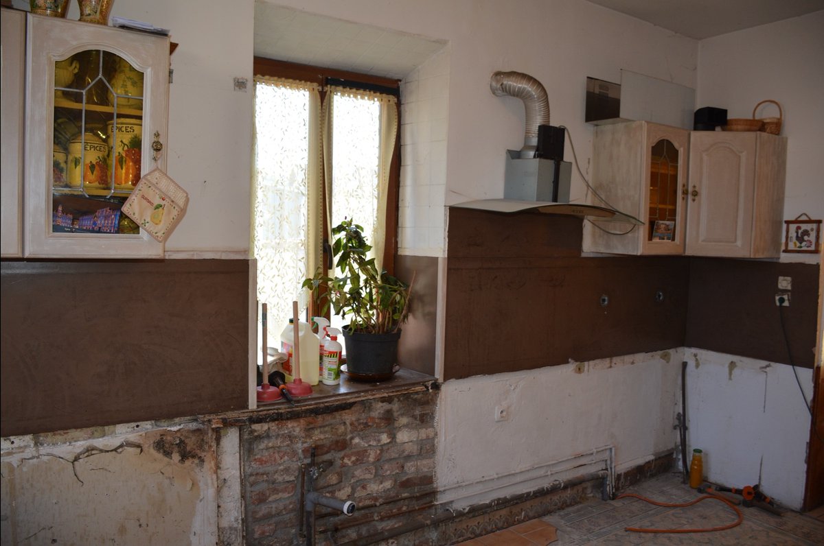 Une #journaliste recherche des familles qui ce sont lancer dans des #travaux de #rénovation eux-même de leur #maison.
Ces travaux sont plus longs que prévus,vous rencontrez des difficultés techniques et cela a des répercussions importantes sur votre quotidien. Contacter-moi en MP