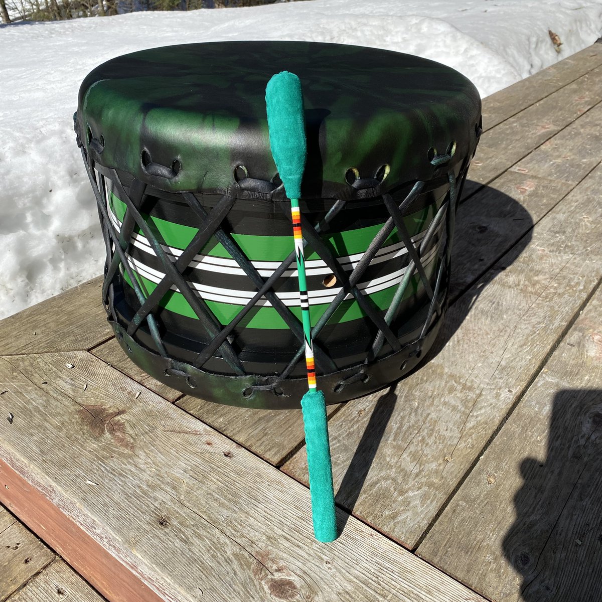 tribalspirit's tweet photo. Joywind said “well I am part Irish...but can’t prove it” #tribalspiritmusic #powwowdrums https://t.co/42t2dBbVlF