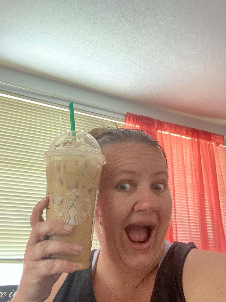 Random_me83's tweet image. I feel like @petermonn trying a secret menu item