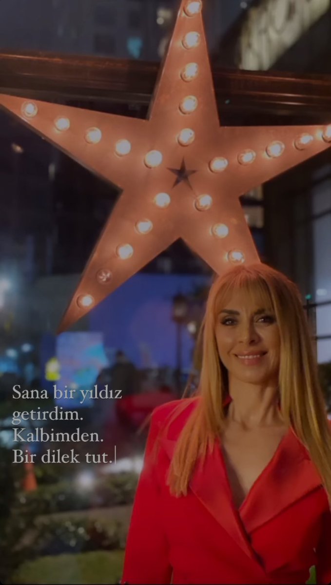 ElDiarioVivir20's tweet photo. Te traje una estrella. Desde mi corazón Pide un deseo. #SenÇalKapımı #EdserIsBack #edserxhanker #EdSer https://t.co/kzP1R9Og3v