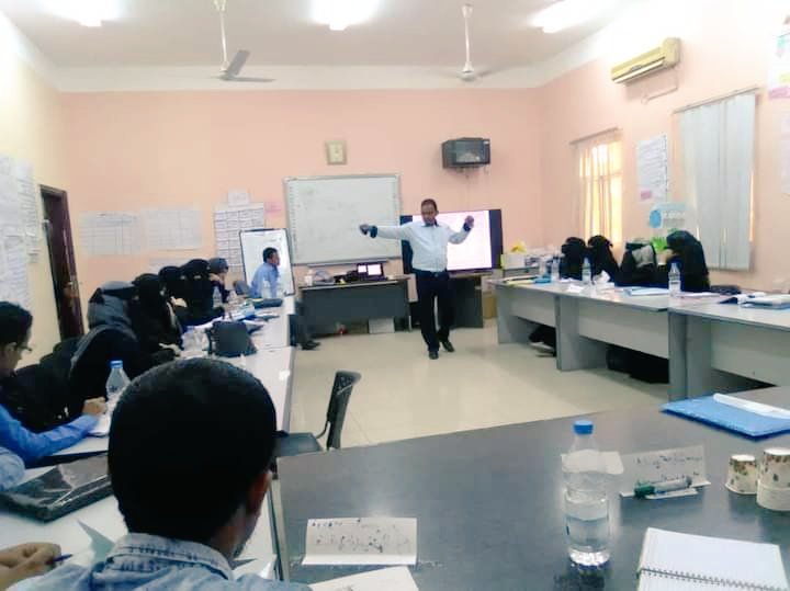 SFDYemen's tweet photo. "Thanks to @RUAWFD_Yemen which has changed my personality and transformed me to a community leader. I was appointed as Director of #Community_Participation at the #AlDurayhmi local council where people are more in need of solidarity now than ever before"
@hashimkhamag #AlHodeida https://t.co/EoLdog0GOX