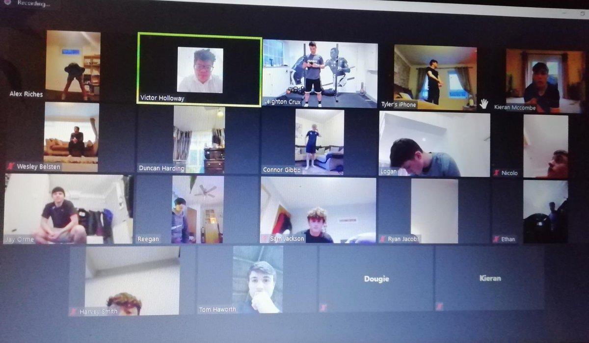 The_Bloaters's tweet photo. Huge thanks to @cruxboxtraining for a great session with the u18s tonight - go check his socials for some awesome content
 https://t.co/DAxA38GqXV https://t.co/li5GptJnb2