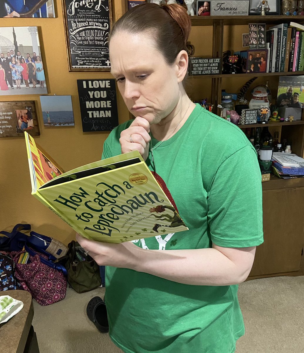 LCEMustangLib's tweet photo. Research #CCISDReads #SpringBreakReadingChallenge @LCE_Mustangs https://t.co/JMeqnbmoYn