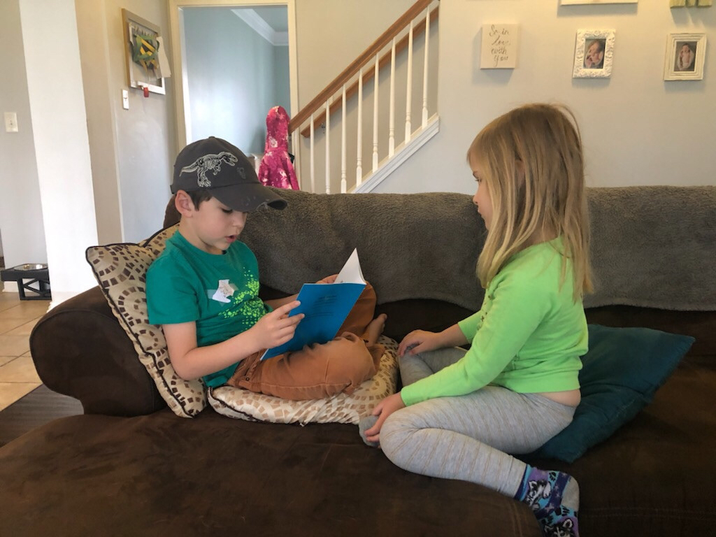 GevaLibrary's tweet image. It&apos;s Read to Your Sibling (or Animal) Day! #GeVAReads