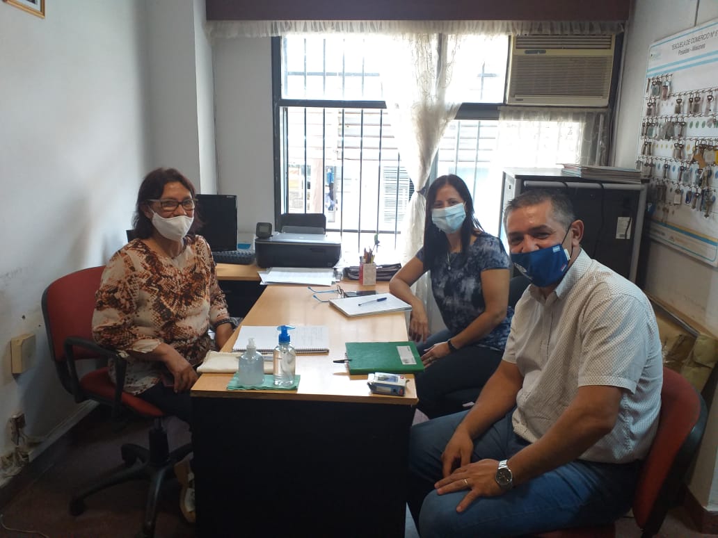 Con Supervisora RI <a href="/DorisGo33466942/">Doris Gomez</a> y <a href="/BarbaroLorena/">Analia Lorena Barbaro</a> estuvimos en Bop 36 Mini City y también Comercio 6! Equipo Secundaria! #Territorio #DeCaraAlColega <a href="/BarbaroLorena/">Analia Lorena Barbaro</a> <a href="/grillo141/">Ruben Dario</a> <a href="/CGEMisiones/">CGE Misiones</a> <a href="/cjdechat/">Christian Dechat</a> <a href="/FlaviaPao/">Flavia Rodriguez</a> <a href="/laurapenacca/">Laura Penacca</a> <a href="/jalbertogalarza/">Juan Alberto Galarza</a> <a href="/Marcos42866602/">Marcos Caballero</a> <a href="/fabianchilipank/">Fabian Chilipanka</a>