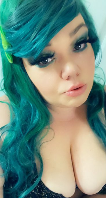 happy #StPatricksDay !!! kiss me! i&rsquo;m irish!! #bbw #bbwmodel 🌶link in bio https://t.co/N65cCkb6qi<a href="/tag/stpatricksday"class="tags">#StPatricksDay</a><a href="/tag/bbw"class="tags"><span>#bbw</span></a><a href="/tag/bbwmodel"class="tags"><span>#bbwmodel</span></a>