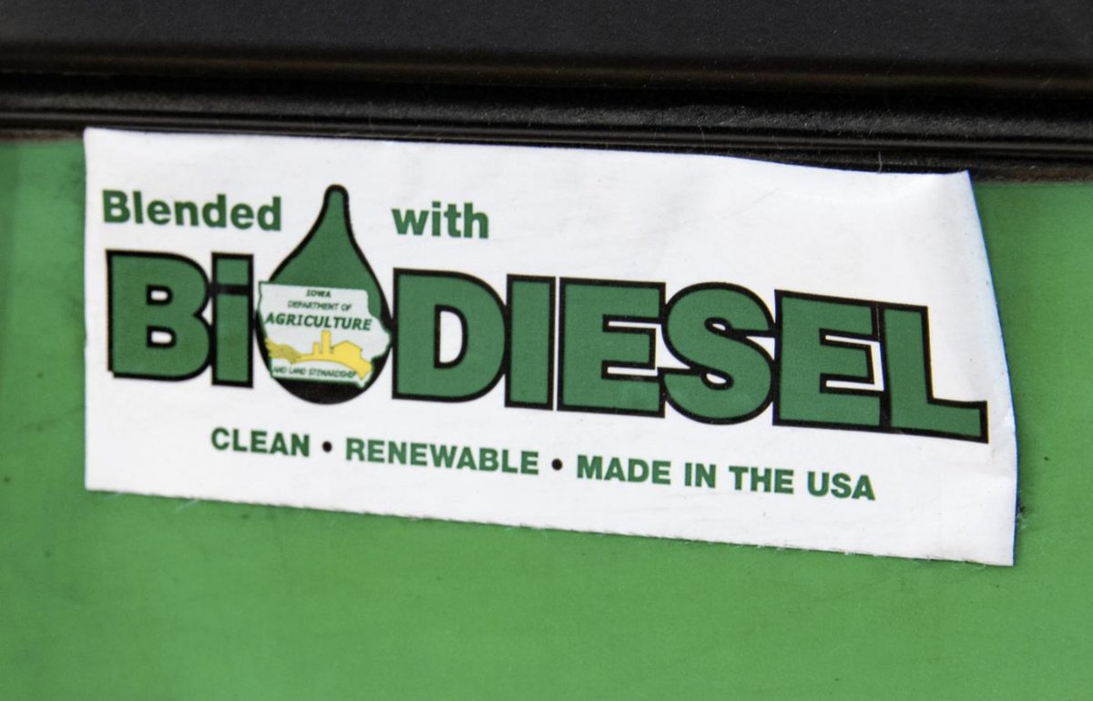 IowaBiodiesel's tweet photo. Looking for a reason to celebrate? March 18 is National Biodiesel Day, a day to celebrate the many ways biodiesel contributes to our economy and helps the environment in Iowa and beyond! https://t.co/4O8OYLSOa9