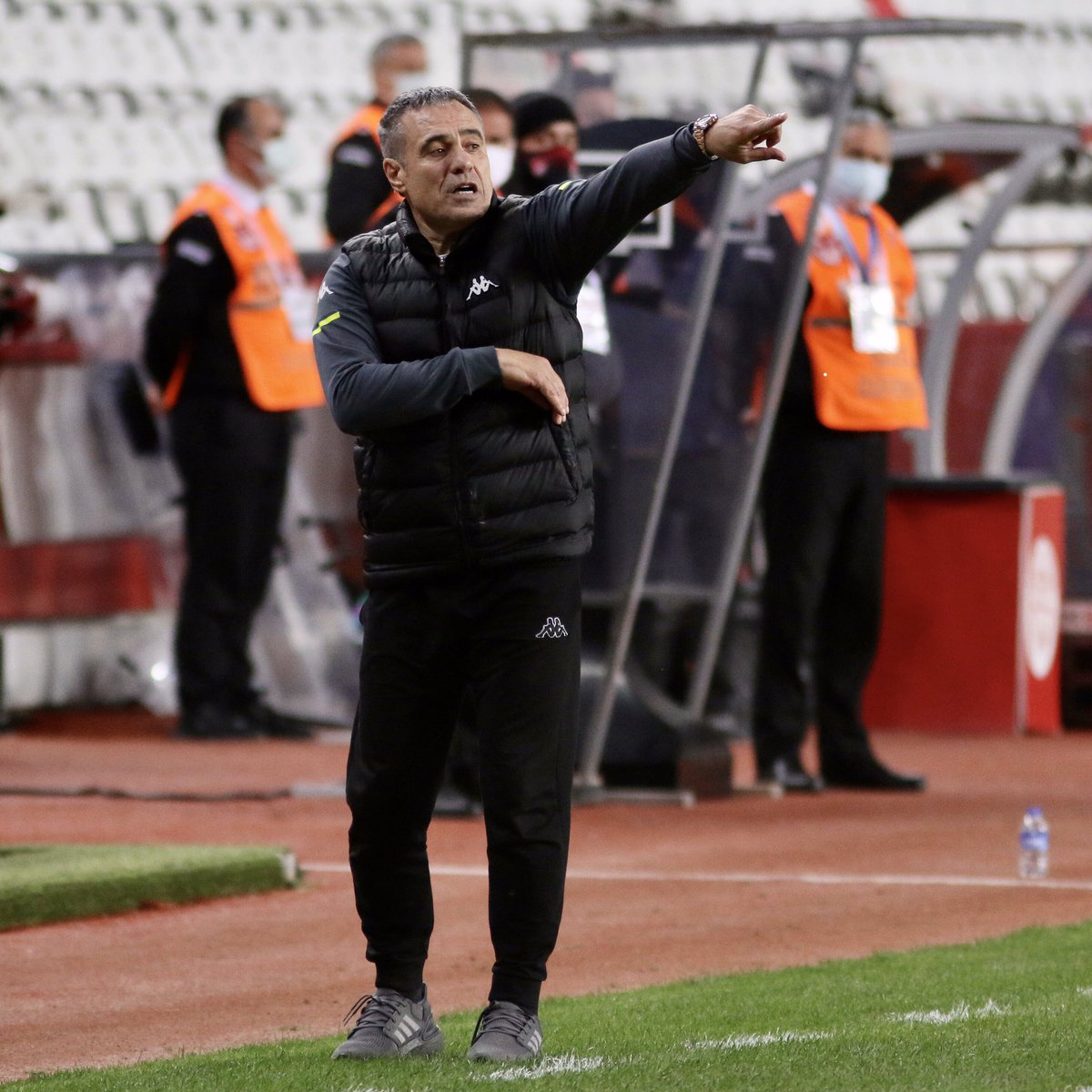 🤫 Yenmemiz gereken çok şey vardı.

👊 Y E N D İ K ! 

#BizAntalyasporuz