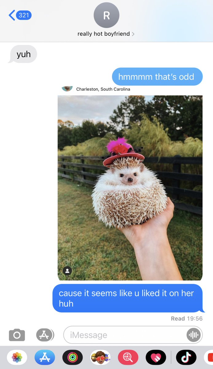 becky tweet media