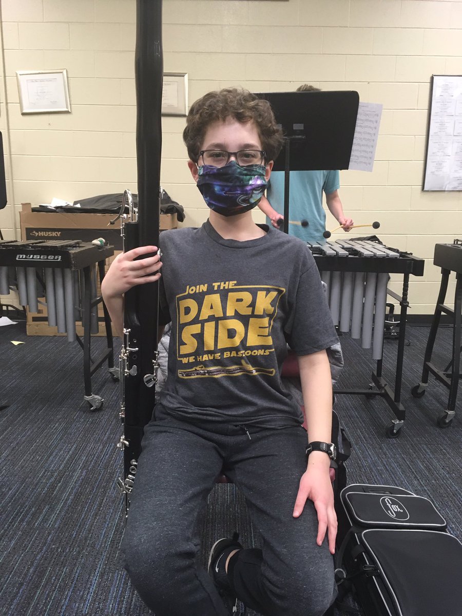ryanmalexis's tweet photo. Watch out! Join the Dark Side! We have bassoons... #isaacrocks #bandrocks #itsworthit https://t.co/xbQQxgM8LI