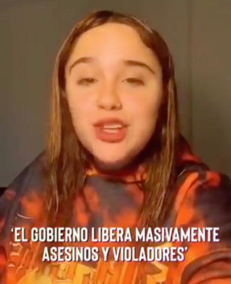 GordoMonstruo__'s tweet photo. Ofelia Fernández por TU CULPA secuestraron a Maia. @OfeFernandez_  

SÍ, POR TU CULPA. https://t.co/CeR68RxiIk