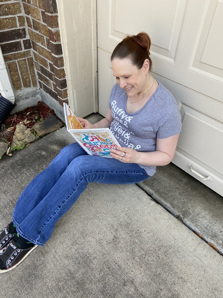 LCEMustangLib's tweet photo. A Curious Collection of Cats: Concrete Poems by Betsy Franco. Of course it’s another book about cats. 🐱 📚 #CCISDReads #SpringBreakReadingChallenge @LCE_Mustangs https://t.co/ld4n0j18Gk