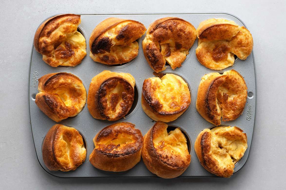 Chef Gordon Ramsay's Yorkshire Pudding Recipe

https://t.co/GtXJKp7po1 https://t.co/wGa0dJ8Y0w
