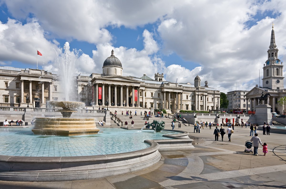 AlinaGrishchen1's tweet photo. Whitehall is a street in the center of London, the name of which has become a household name for the British government. Leads from the British Parliament building in Westminster to Trafalgar Square. Previously, the eponymous royal palace was located here. https://t.co/CruCeSffPP