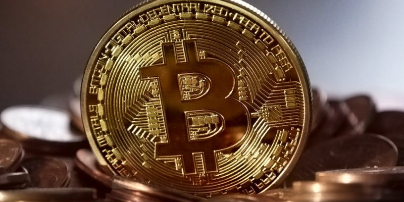 Cyber__Info's tweet photo. ⚖️ Un adolescent responsable d'avoir piraté des comptes #Twitter de célébrités afin de promouvoir une arnaque au #bitcoin, vient d'être condamné à 3 ans prison.
(@zdnetfr) https://t.co/0wxASE2IUT