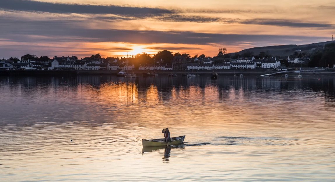 MA_DofE's tweet photo. @MerchantsAc and @celebrating_cgs students &amp; staff met @WillCopestake this evening LIVE from NW Scotland - a privilege to see your passion for kayaking, cold places and mountains!  Thank you. 

#MAOutdoors2021
@Samanth53721162 @victoriastarkie @Bristol_People @VenturersTrust https://t.co/EgspsRYFbI