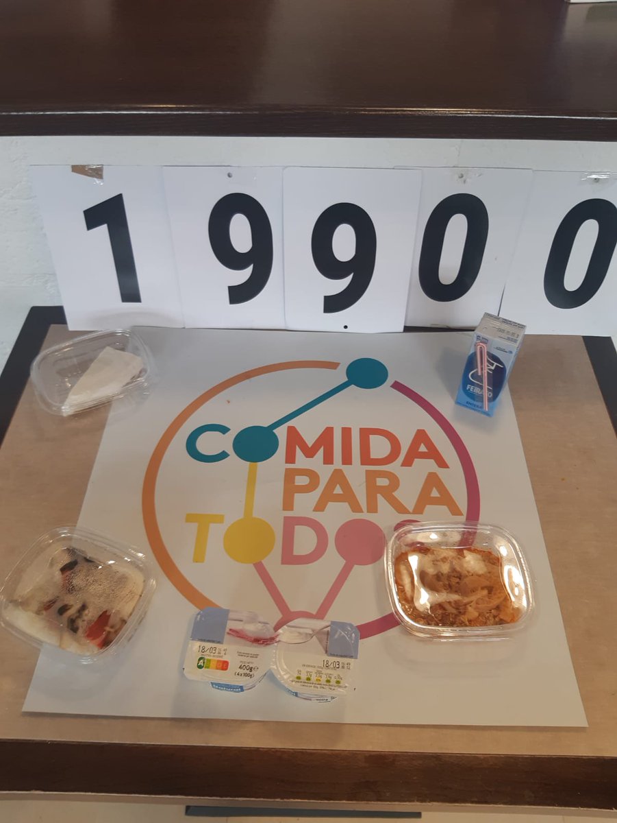 Seguimos trabajando, seguimos preparando y repartiendo nuestros #MenusSolidarios gracias al tiempo, amor y dedicación de todos los que colaboran con nosotros de alguna manera. 
#Gracias 
<a href="/AOrcasur/">AAVV Orcasur</a> <a href="/AVSanBlas1/">Asociación Vecinal San Blas</a> @TRANSEXUALIA
<a href="/CARITAS/">CARITAS For Children</a> <a href="/quironsalud/">quirónsalud</a>