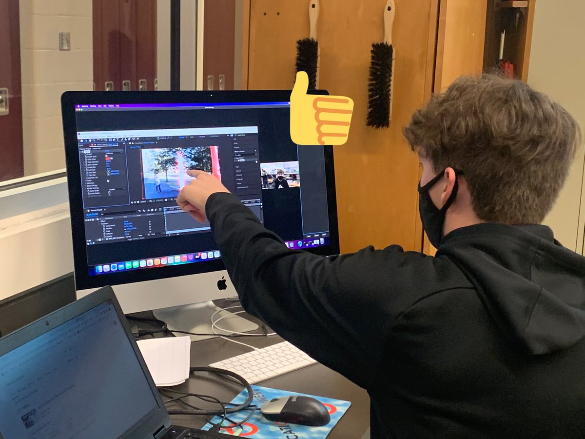 MrsKaseySmith's tweet photo. When youβre zooming with a virtual S & a s in your class says βI just did this, can I tell him?β ABSOLUTELY! #WarriorWay #AdvMulti https://t.co/WO5ylgyheC