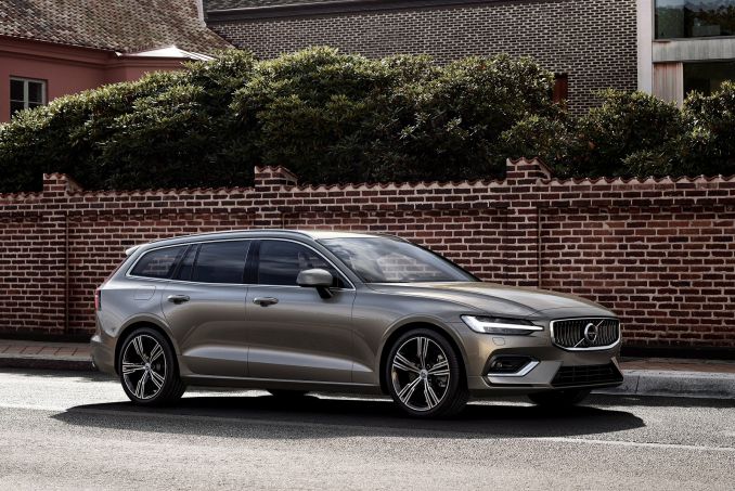 RedChilliFinanc's tweet photo. RED HOT OFFER: 
Volvo V60 Estate
2.0 T5 250PS R DESIGN Plus 5Dr Auto:
£313.13 per month exc VAT
Initial rental: £3757.56 exc VAT
Total price: £18654.67 exc VAT
#car #finance - https://t.co/69CQQRPCyI
Image for illustration purposes only 
For more info call 01457 680068 https://t.co/1aqDSFhUDd