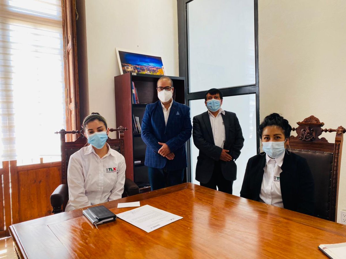 CulturaTlaxcala's tweet photo. 📌 En el #ITC trabajamos de manera coordinada con la #FiscalíaAnticorrupción, con acciones concretas y en beneficio de la sociedad tlaxcalteca: @CarlosBretn6, Director General. https://t.co/1Zzzpfx0q4