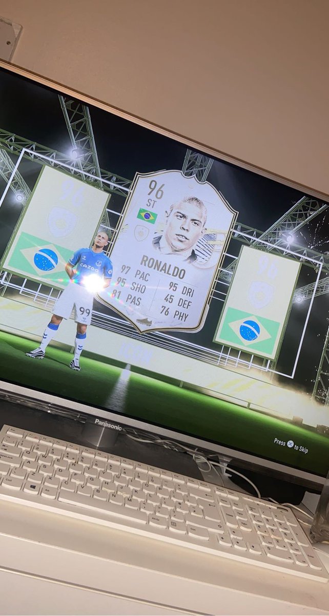 Thomas Rea tweet media