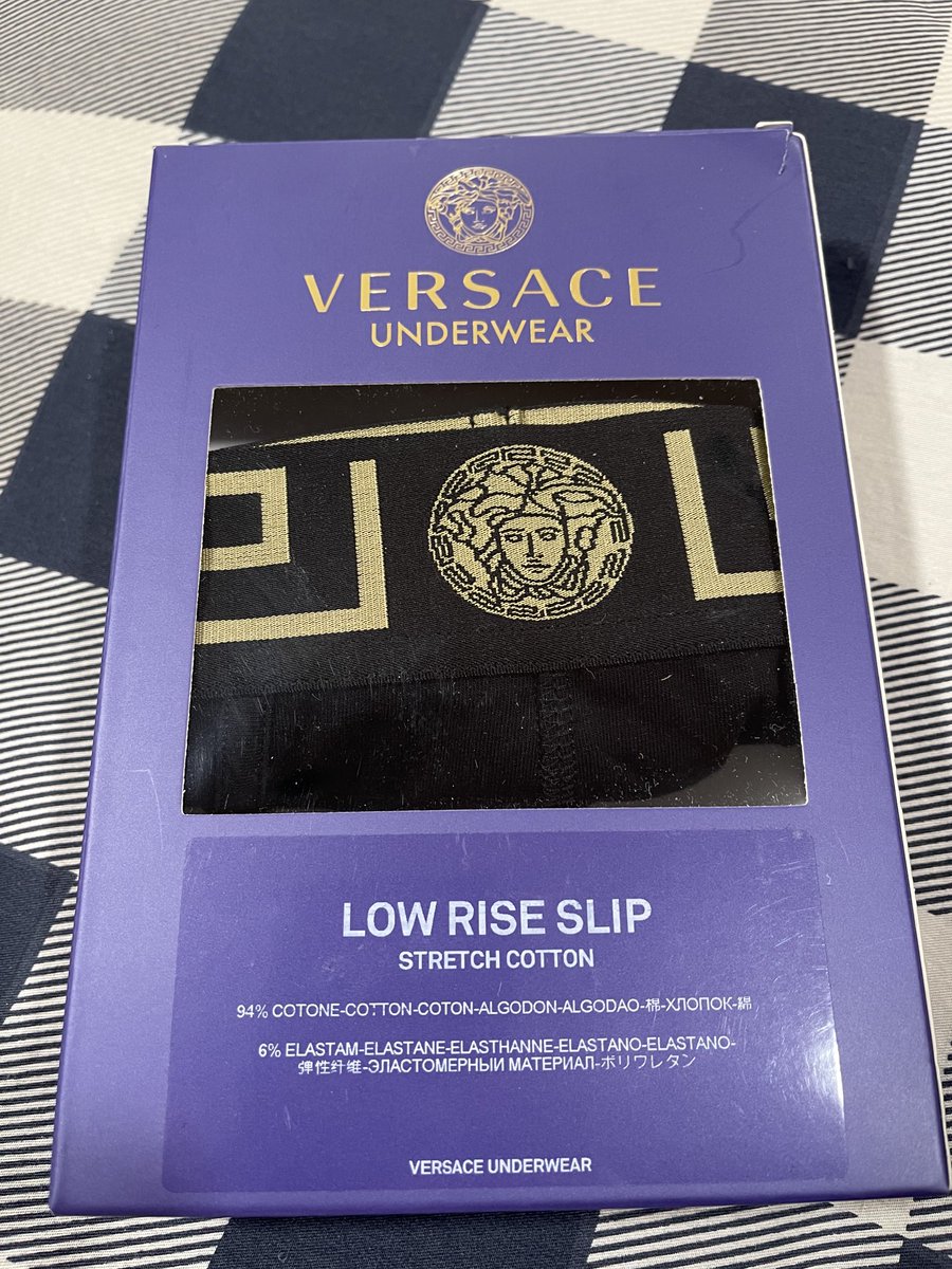 imwawit's tweet photo. That unexpected birthday present. Yahoo! Thank you. #finallygotone #itsversace https://t.co/uIbb9QEySL