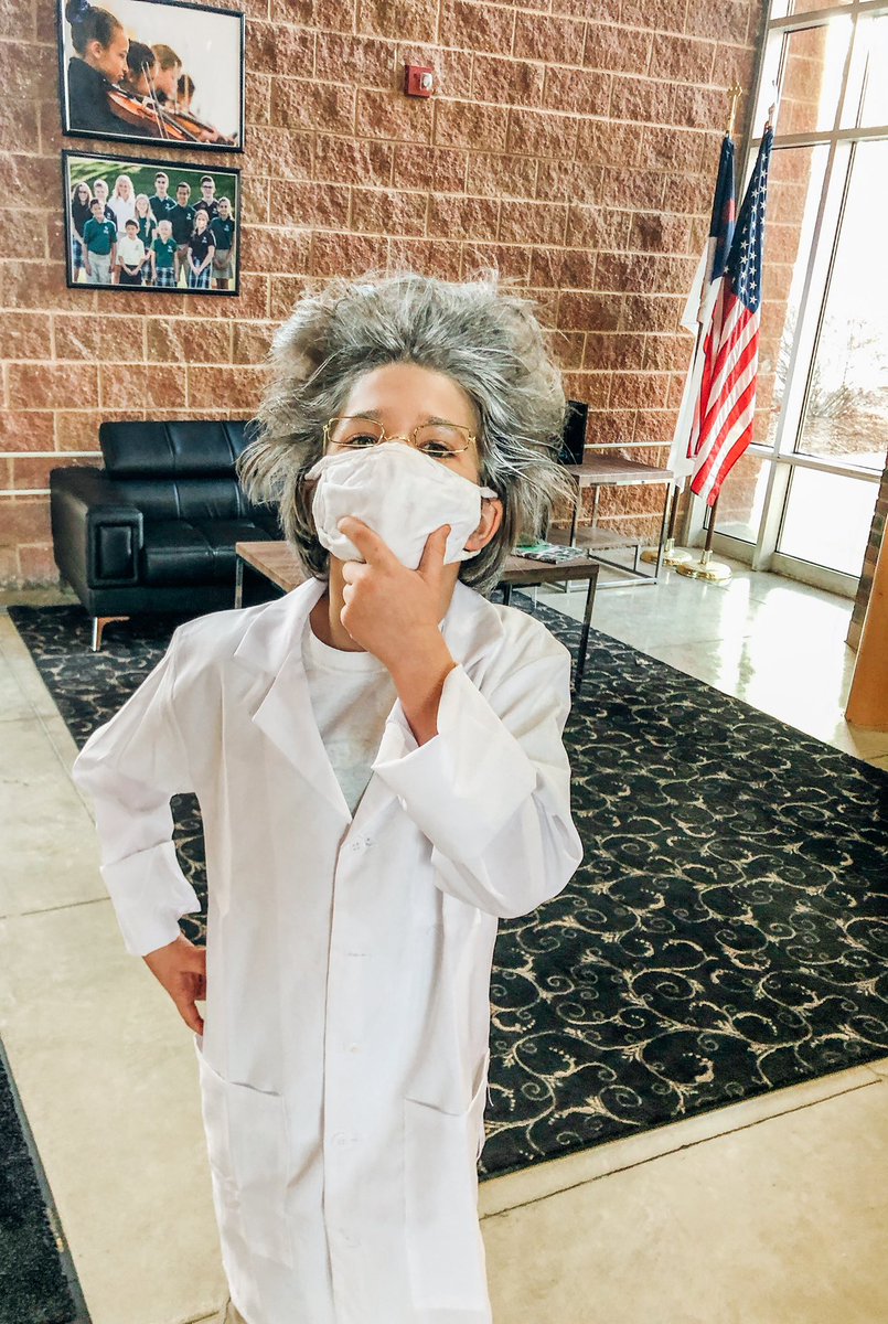 ocschool's tweet image. Dress up as your future career day in elementary! Our future is bright!! ❤️😎 #elementary #careerday