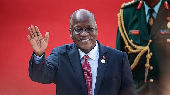 What i love about this man, he decided to die at home and NOT kwa Wazungu. He trusted the health facilities in Tanzania. You are a true statesman Pombe Magufuli, at least you did not hand over your people to foreigners. Ni wakati wako ulifika tu! Safiri salama 🙏 #Ripmagufuli