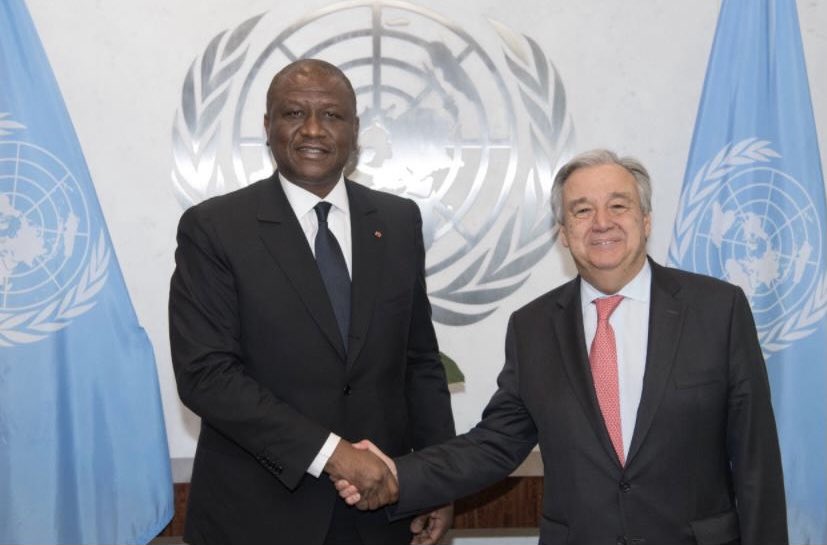 CotedivoireOnu's tweet photo. #Hamback
#Hommage 

Hommage des Nations Unies à notre regretté Premier Ministre, SEM. Hamed BAKAYOKO, avec la mise en berne du drapeau de l’ONU, ce jour, à son siège à New York.

@AOuattara_PRCI 
@Presidenceci 
@onu
@Gouvci 
@primatureci 
@LkacouA 
@AfricanUnionUN 
@ONUinfo https://t.co/ziNvCCMy8l