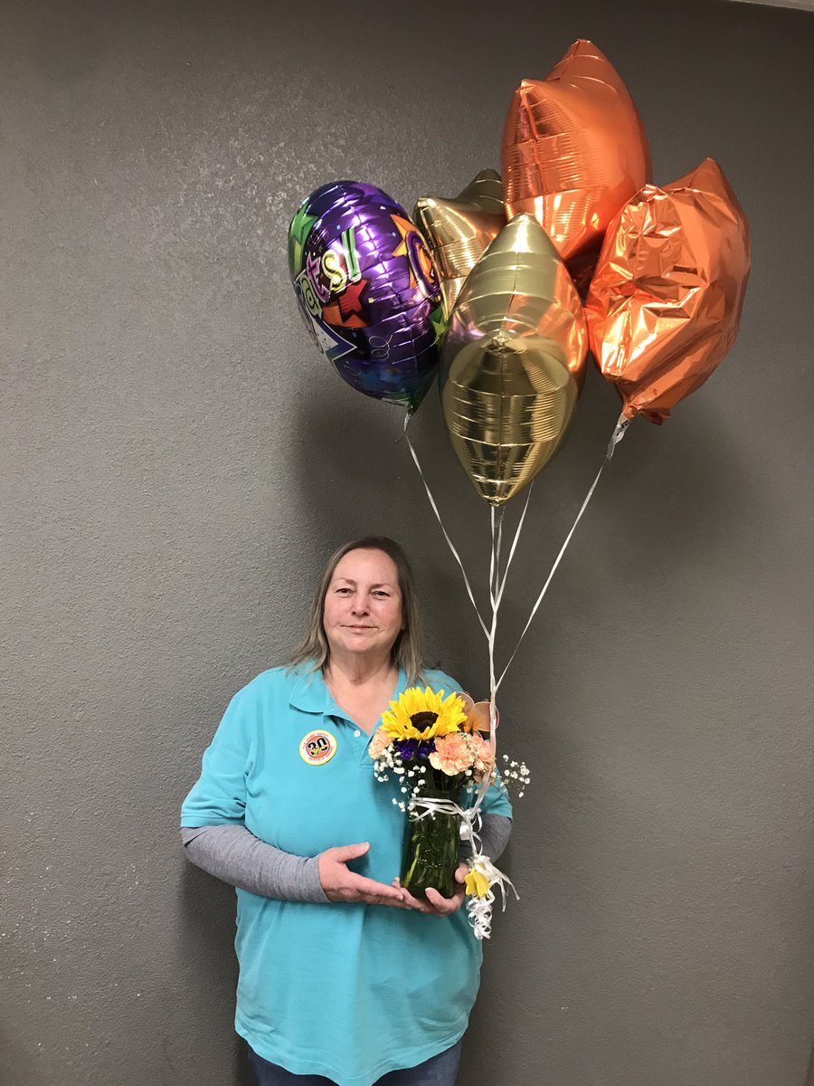 Kellie Thill tweet media