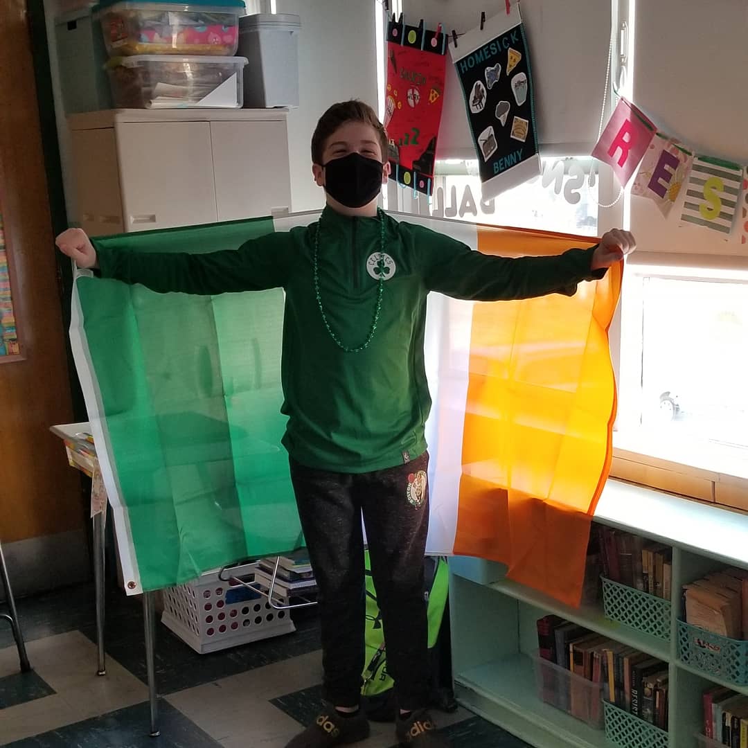 stpatsstoneham's tweet photo. Happy St. Patrick's Day!! @CSOboston #riseup #wearestpats https://t.co/tCIUgxq3yj