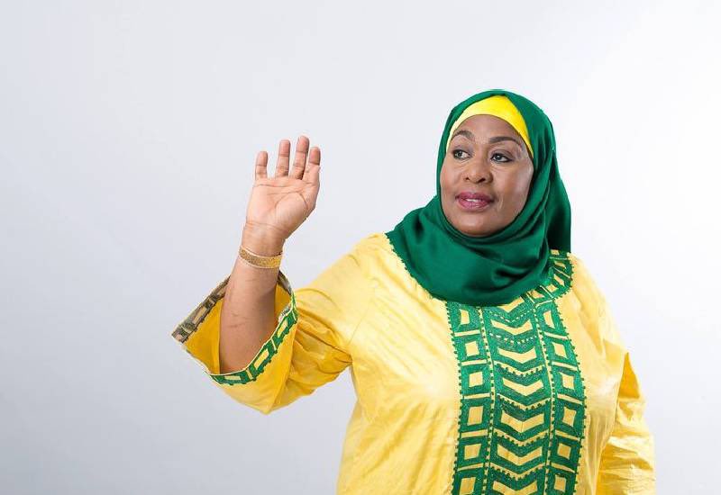 Samia Suluhu Hassan will be sworn in as Tanzania 🇹🇿 President and will lead for the remainder of Magufuli’s term until 2025. He had just been re-elected in November last year. 

She becomes the first female President in Tanzania and East Africa.