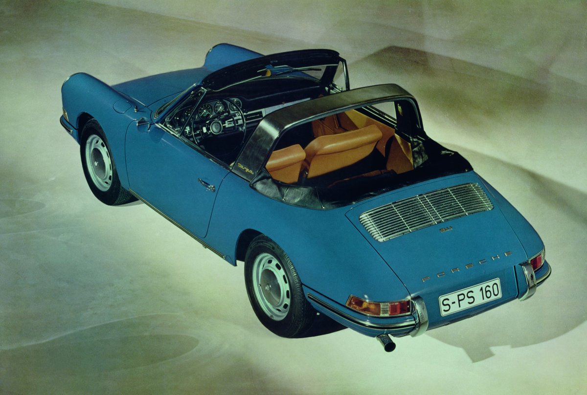 NoSpeedLimit_it's tweet photo. 1967 base model #Porsche911T enters the market for the 1968 MY. #Sportomatic, a semi-automatic four-speed transmission is introduced. The #Porsche911L developing 130 bhp. A #Porsche910 wins the 1000 Kilometres of the Nürburgring.

For more: https://t.co/G1SLJSMKpX https://t.co/s3eqyQXnMO