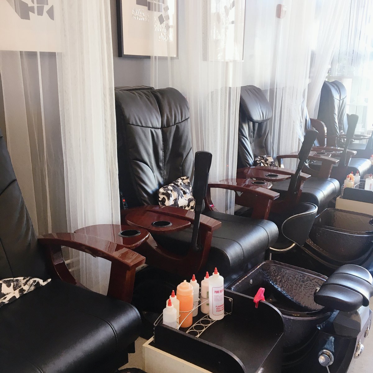blossomnailsUT's tweet photo. Do you need a pedicure?
BLOSSOM NAIL UT
395 North redwood road suite c
North salt lake
UT 84054 
WE ARE NEXT TO “BETOS” and “KANGAROO ZOO”
(385) 695-0499
https://t.co/LcW91CBOF7 https://t.co/suMWz5x4UZ