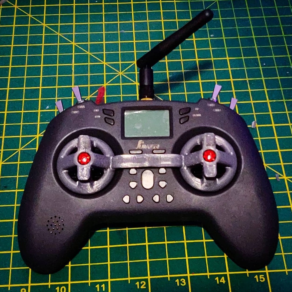 SMalphurious's tweet image. Getting ready for some sim time! 🎮
Got the 3D printed gimbal protector good to go! 

#jumper #jumpertlite #simulator #fpvsim #fpvsimulator #drl #velocidrone #fpvnoob #fpvfreestyle #3dprinting instagr.am/p/CMiLbcUjRcZ/