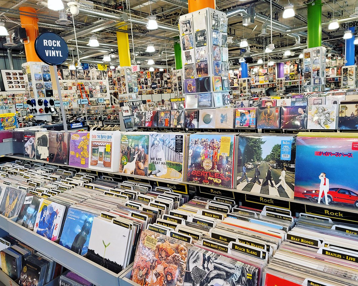 amoebamusic's tweet photo. Good news folks! We're bringing our staff back to work, doing COVID safety orientations and getting ready to reopen Amoeba Hollywood at 6200 Hollywood Blvd! 🎉

No opening date quite yet, but we're getting a lot closer and hope to announce a date soon. Stay tuned! https://t.co/J0s5HfZrjj