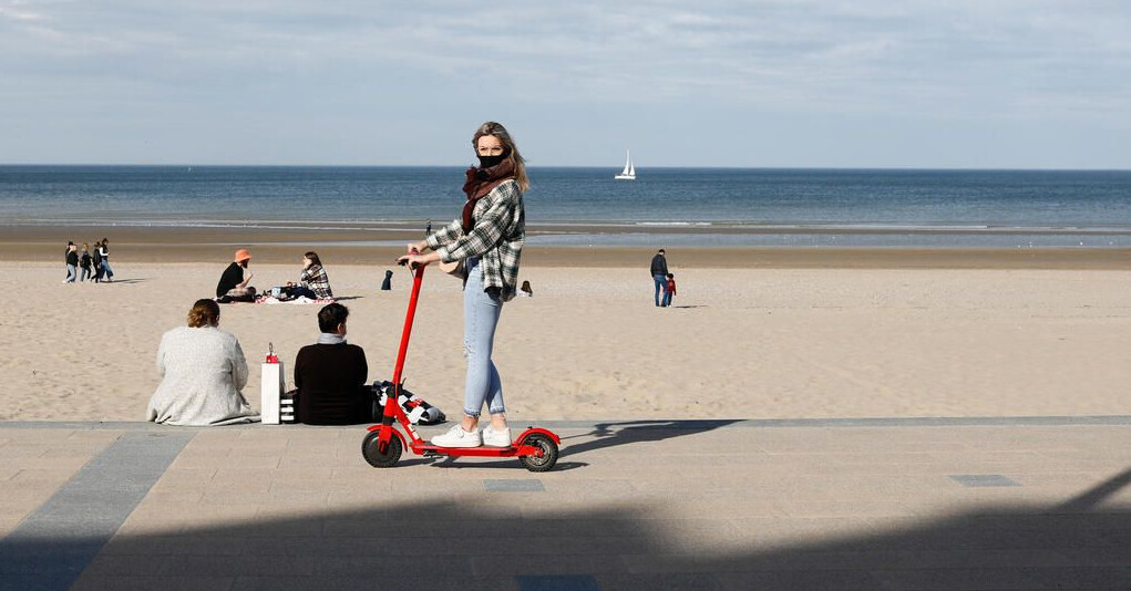 le_Parisien's tweet photo. À l'heure où les Hauts-de-France et l'Île-de-France risquent à leur tour d'être concernées par le confinement le week-end, quel bilan tirer de cette mesure déjà en vigueur sur le littoral des Alpes-Maritimes ou dans le Pas-de-Calais ?

➡️ https://t.co/03sfIQR52A https://t.co/P5woBeX7EF