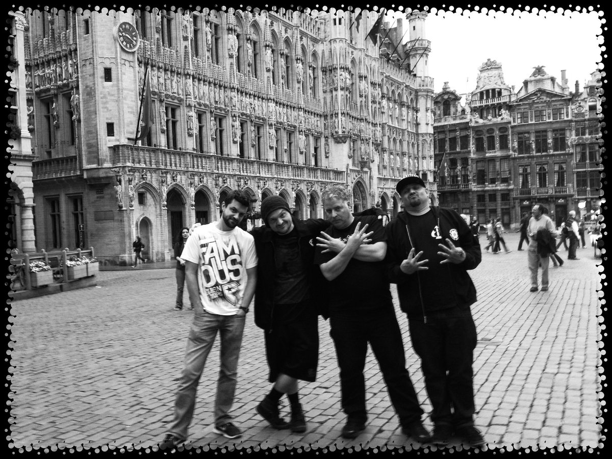 blink182's tweet photo. This week we lost a member of the blink-182 family. RIP Doug Reesh, until we see each other again. https://t.co/R0lbyiuOuR