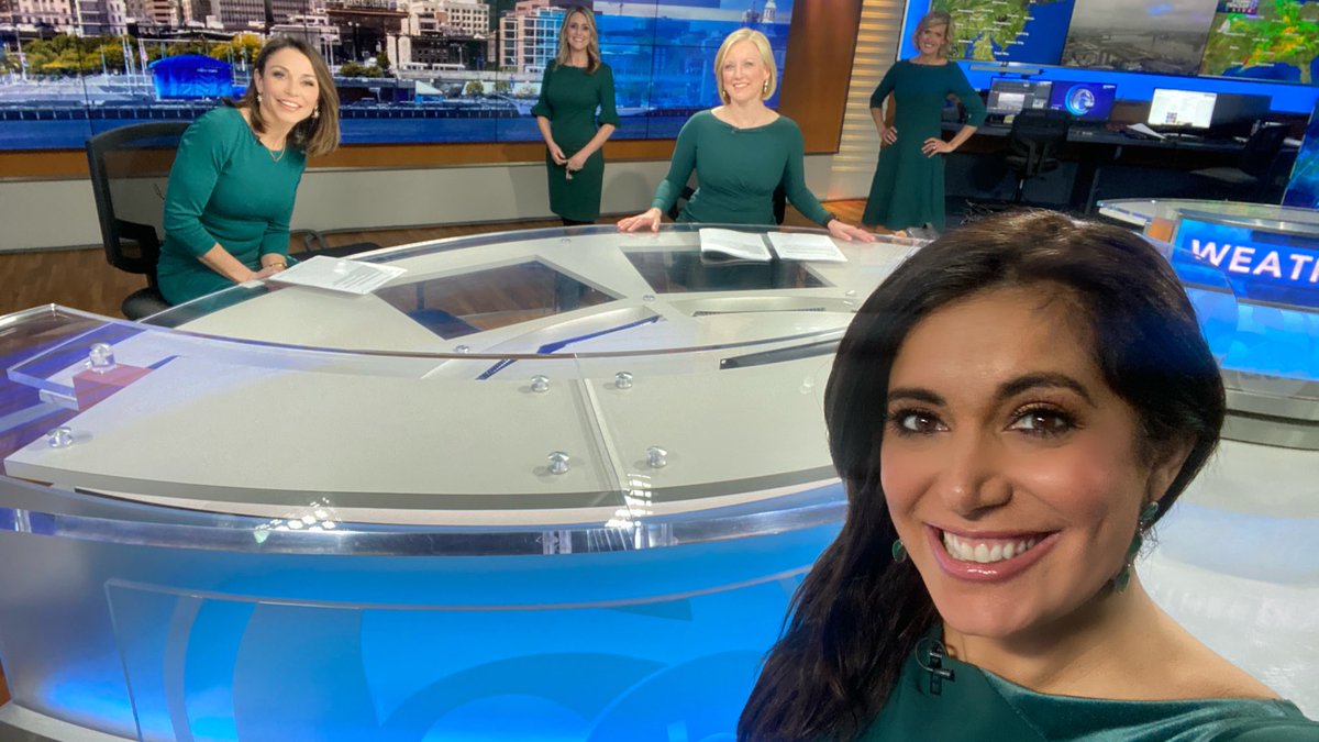 CecilyTynan's tweet photo. ☘️ GREAT MINDS THINK ALIKE 💚
No, we aren’t wearing the exact same dress. But, different dresses in almost the exact same shade of green. #HappyStPatricksDay from all of us at @6abc https://t.co/tquEyluOWk
