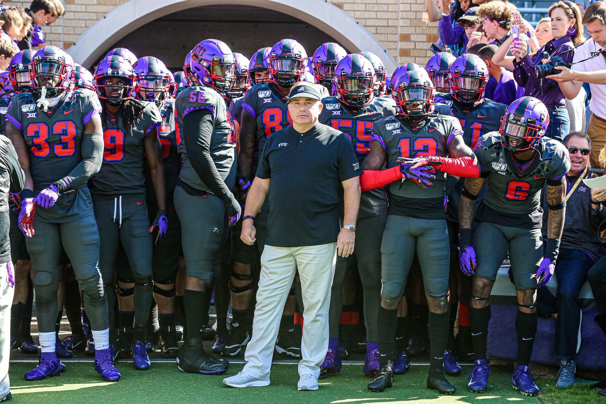 MajorEverhart's tweet photo. After a great talk with @BryanApplewhite I’m very blessed to receive my 8th D1 offer from TCU #GoFrogs @TCUFootball @THS_FB @THS_FB https://t.co/joxpxdoQTc