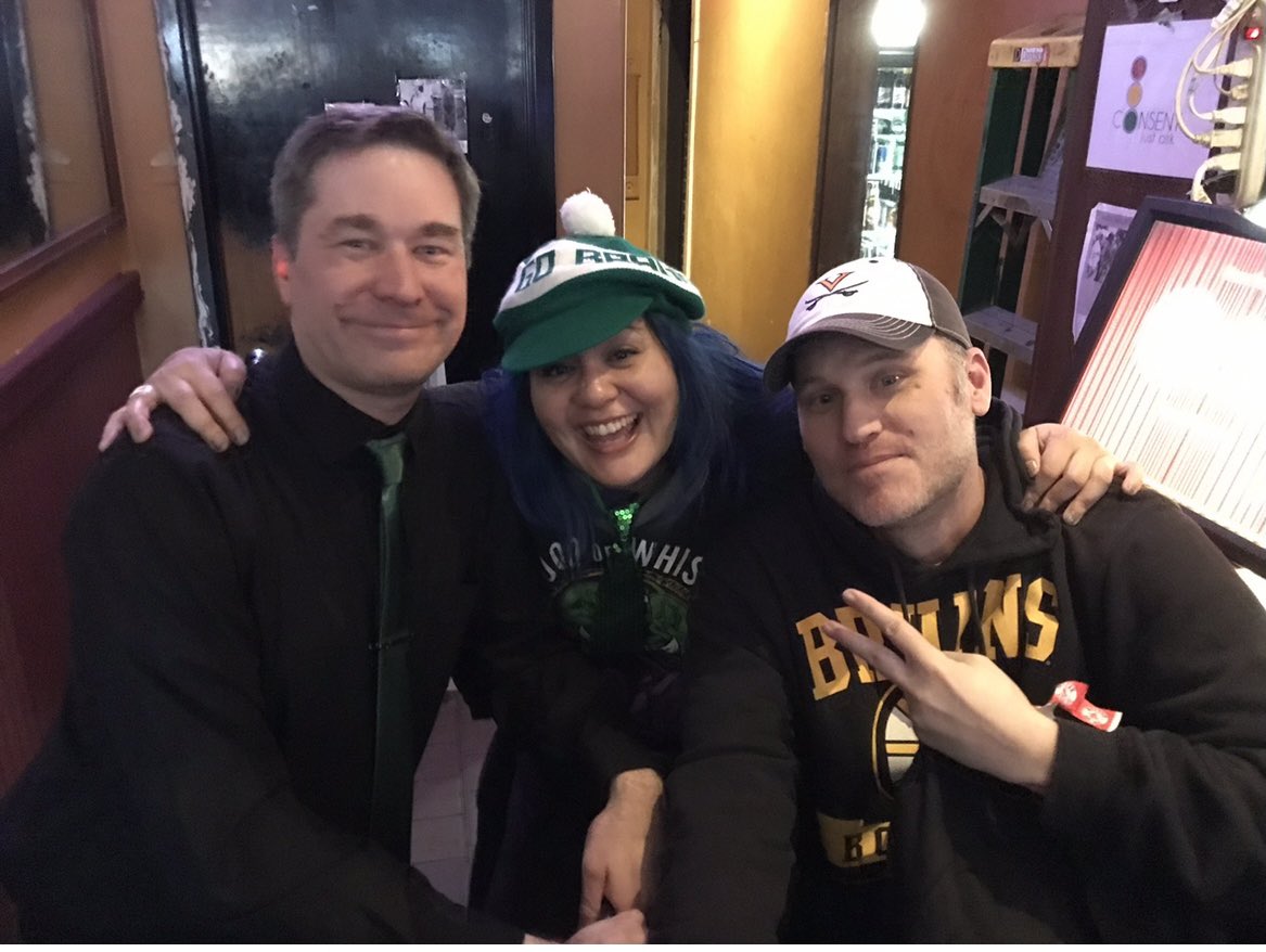 glott77's tweet photo. All Roads Lead To Boston!
#allroadsleadtoboston #dropkickmurphys #stilllockeddown #missingfriends #yearspast https://t.co/HEvO5zVAHQ